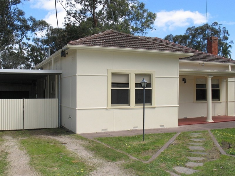 16 Wolseley Rd, Blackwood SA 5051