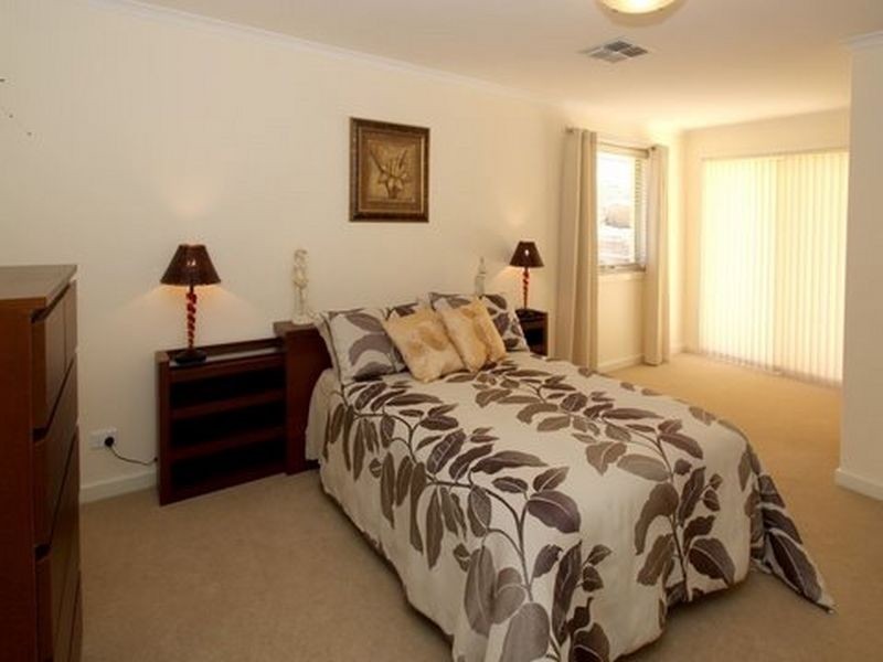 13 Lacebark Court, Flagstaff Hill SA 5159