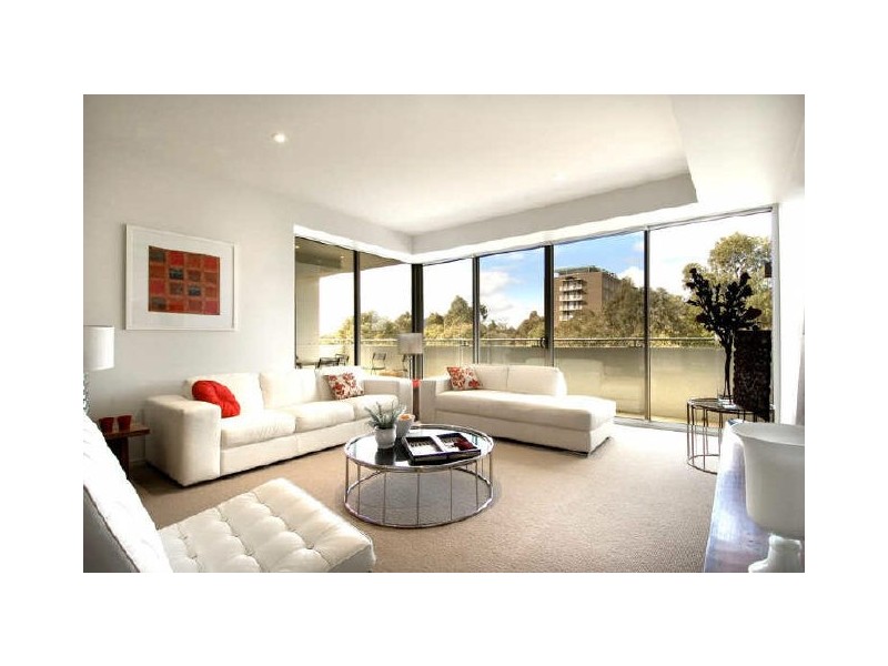 ‘Space 2′/ Northbourne Avenue, Turner ACT 2612