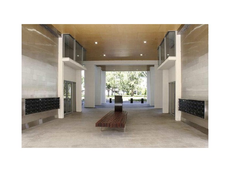 ‘Space 2′/ Northbourne Avenue, Turner ACT 2612