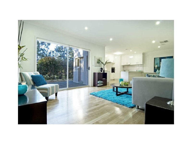 5 Brudenell Drive, Jerrabomberra NSW 2619