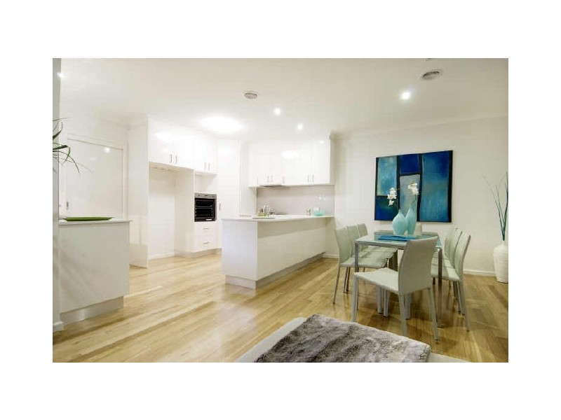 5 Brudenell Drive, Jerrabomberra NSW 2619