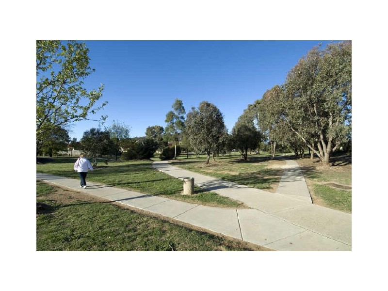 5 Brudenell Drive, Jerrabomberra NSW 2619