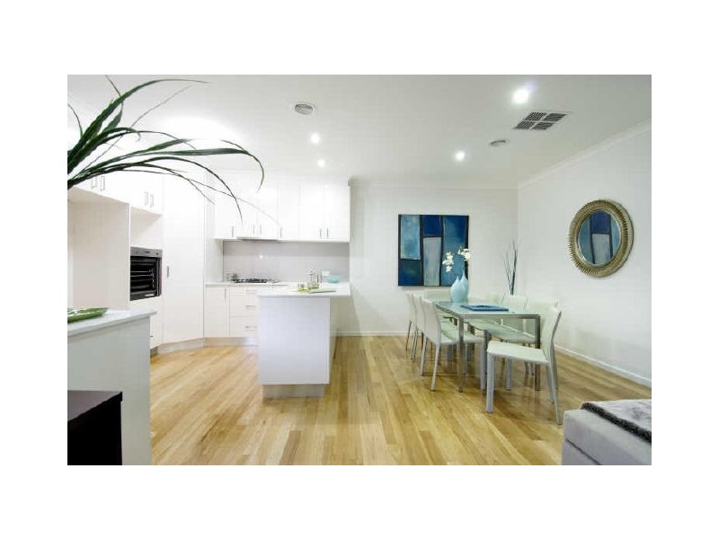 5 Brudenell Drive, Jerrabomberra NSW 2619