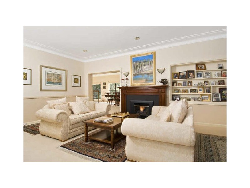 15 Linden Avenue, Pymble NSW 2073