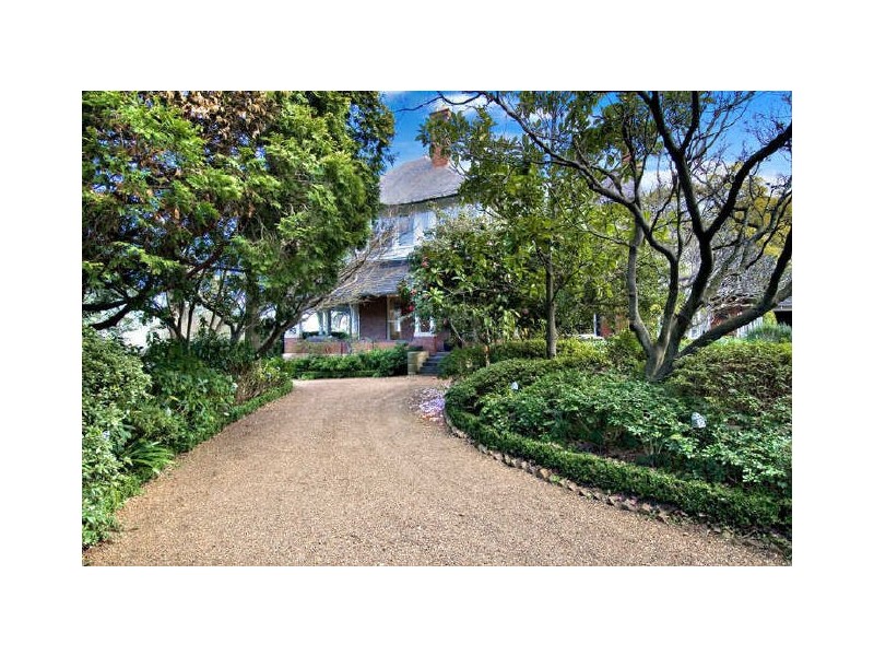 17 Telegraph Road, Pymble NSW 2073