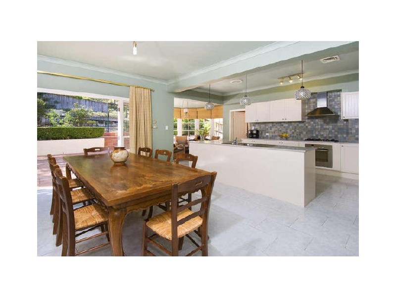 14 St Andrews Drive, Pymble NSW 2073