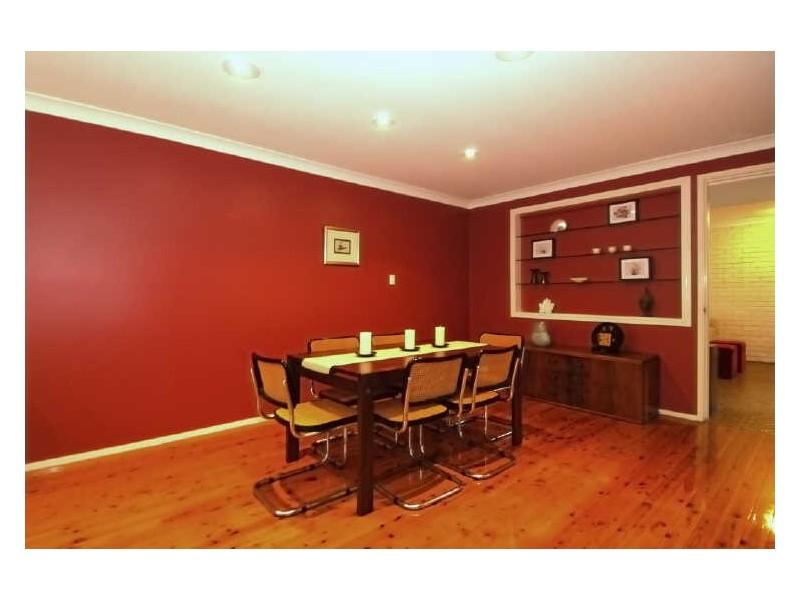 3 Lowry Crescent, St Ives NSW 2075