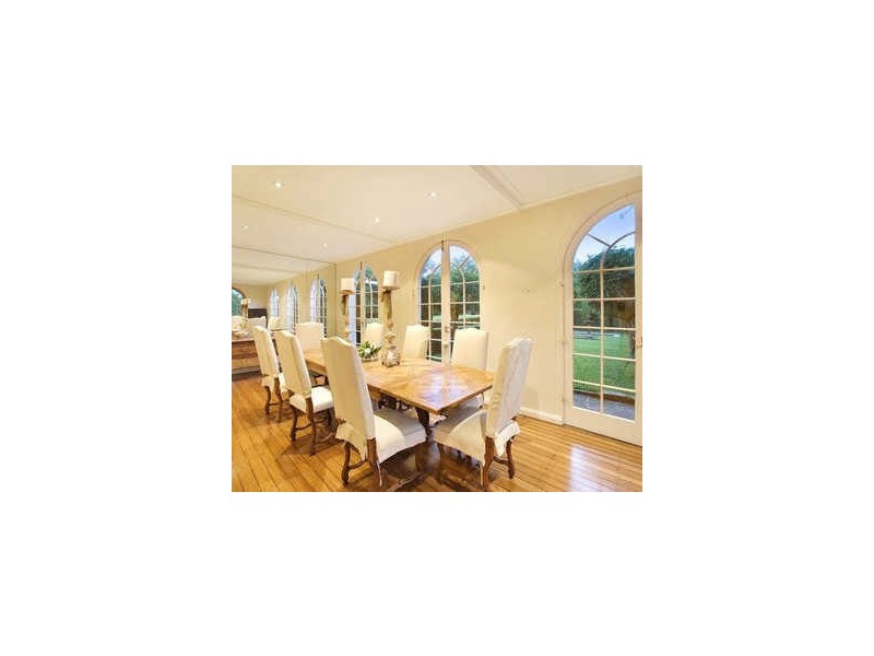 41 Ku-ring-gai Avenue, Turramurra NSW 2074