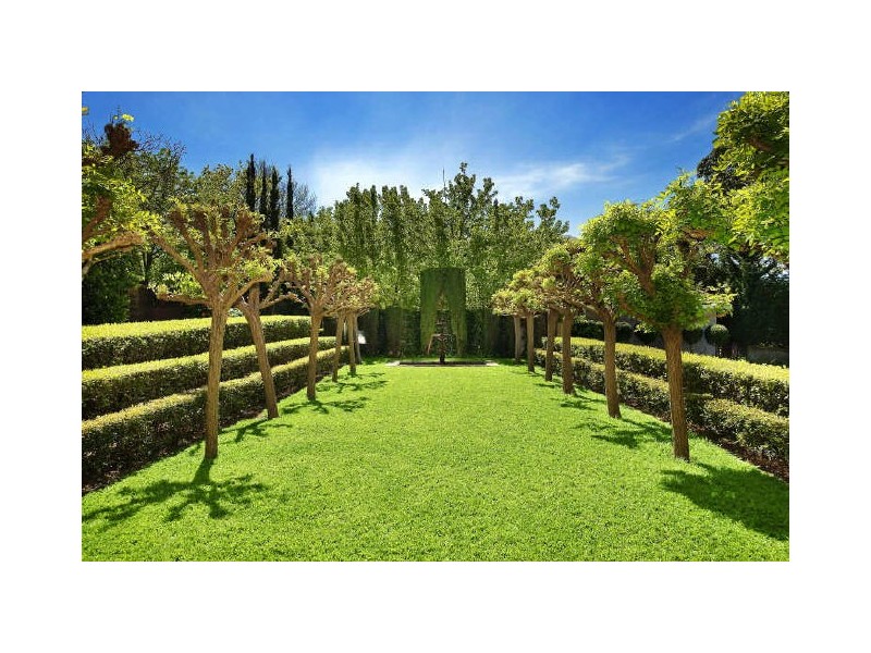 41 Ku-ring-gai Avenue, Turramurra NSW 2074