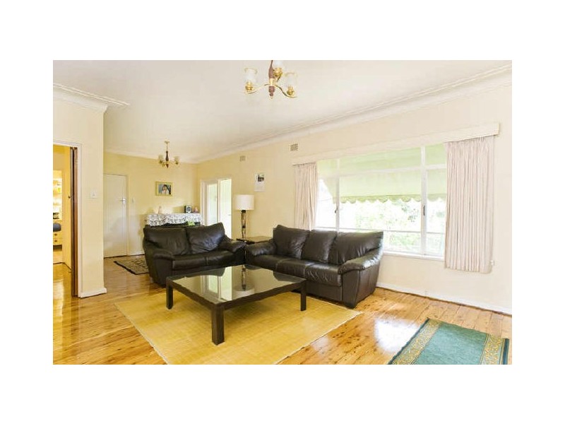 24 Bungalow Avenue, Pymble NSW 2073