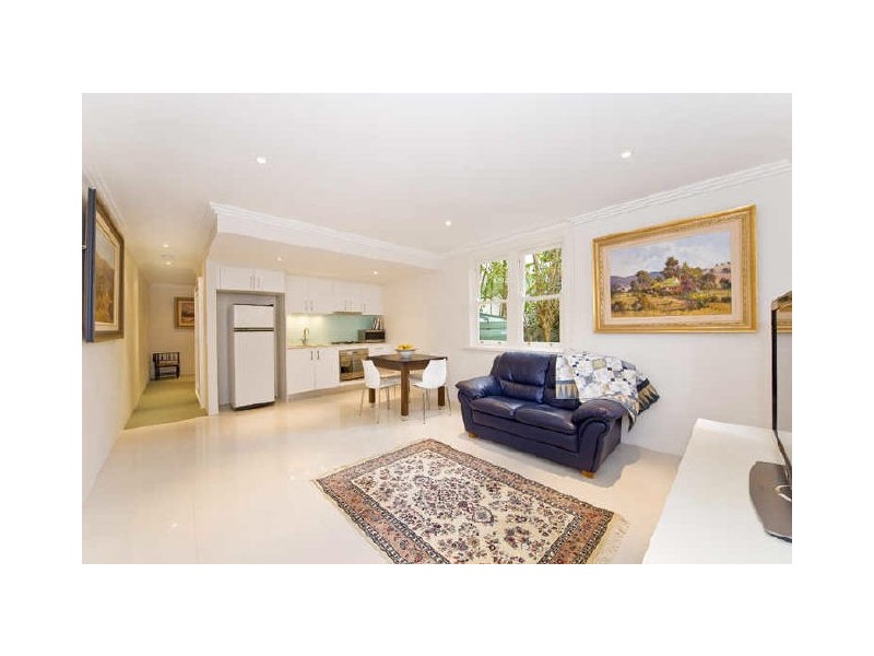 18 Park Crescent, Pymble NSW 2073