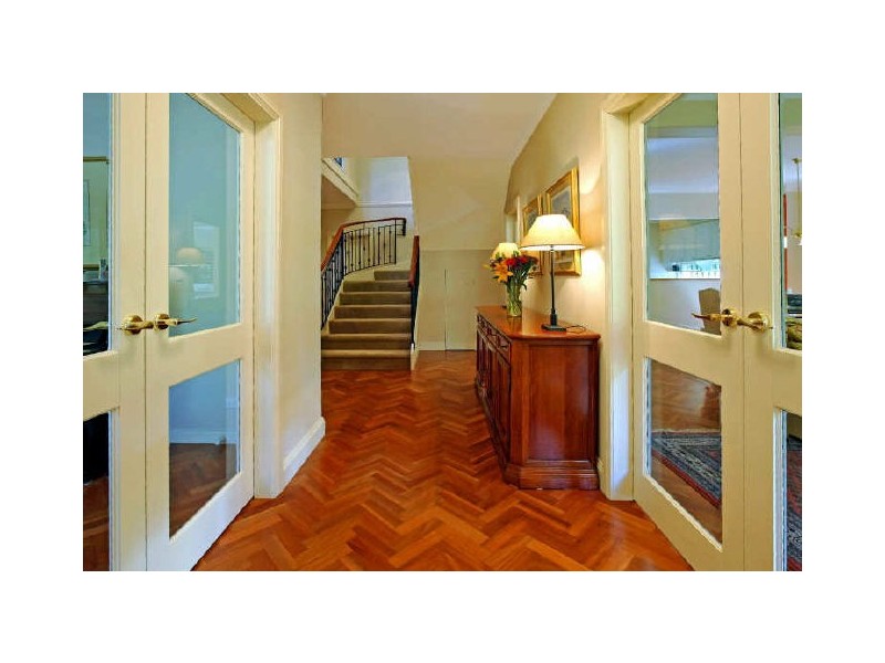 34 Brentwood Avenue, Warrawee NSW 2074