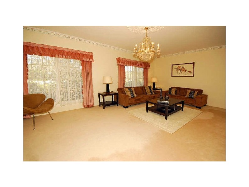 20 Greenway Drive, Pymble NSW 2073