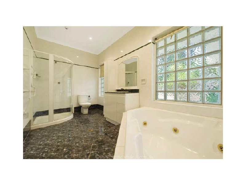 9 Allawah Road, Pymble NSW 2073