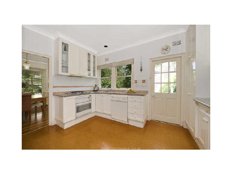 10 Kywong Avenue, Pymble NSW 2073