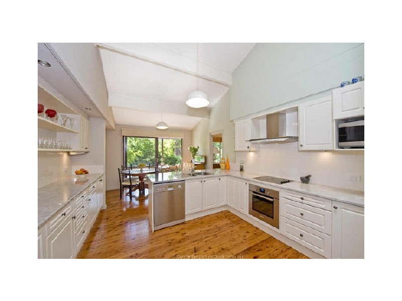 27 Avon Road, Pymble NSW 2073