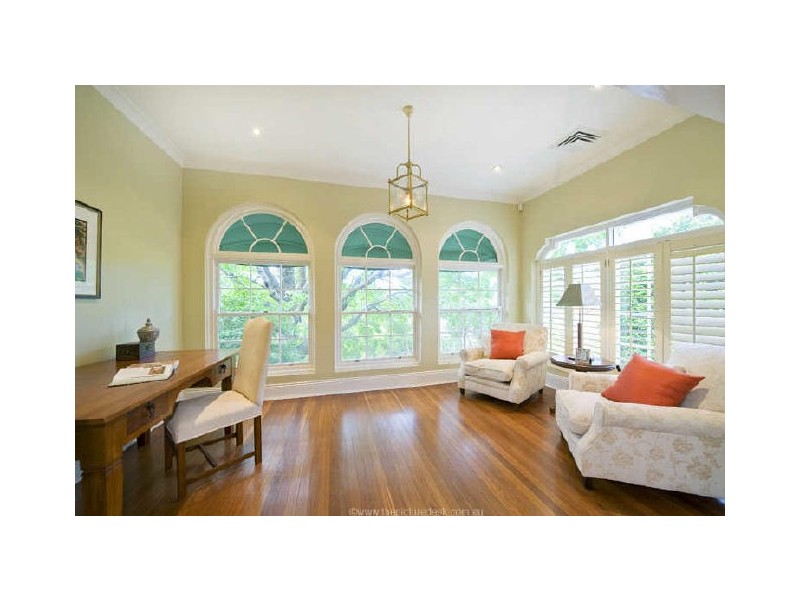 9-11 Kylie Avenue, Killara NSW 2071