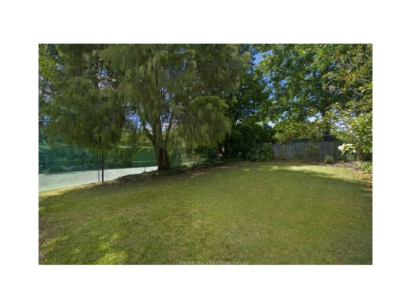 9-11 Kylie Avenue, Killara NSW 2071