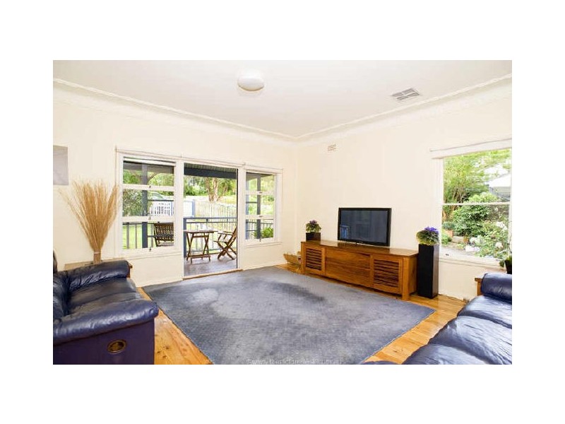 30 Kooloona Crescent, West Pymble NSW 2073