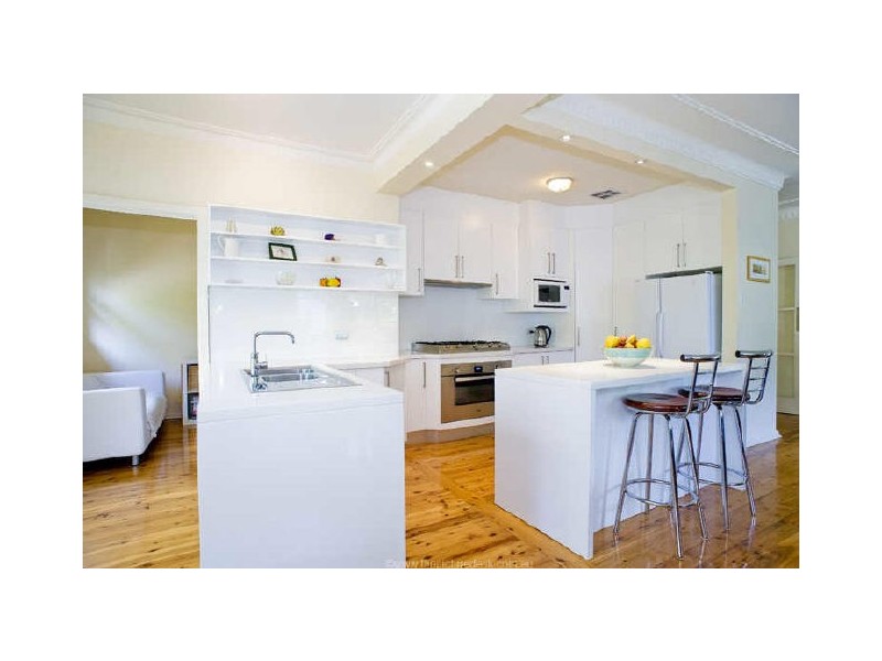 30 Kooloona Crescent, West Pymble NSW 2073