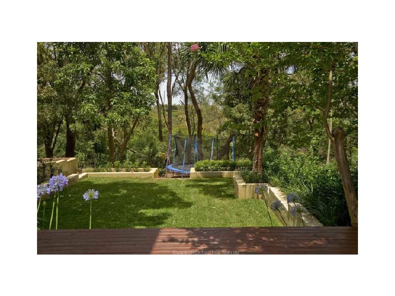 30 Kooloona Crescent, West Pymble NSW 2073