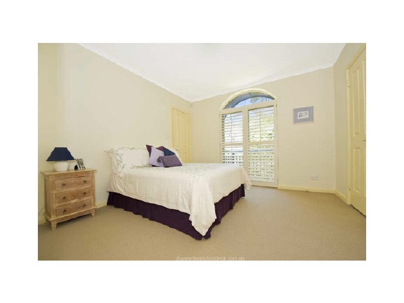 11/2-4 Bloomsbury Avenue, Pymble NSW 2073