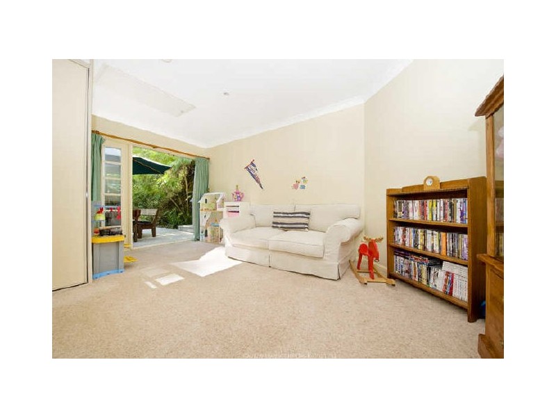 15 Bristol Avenue, Pymble NSW 2073