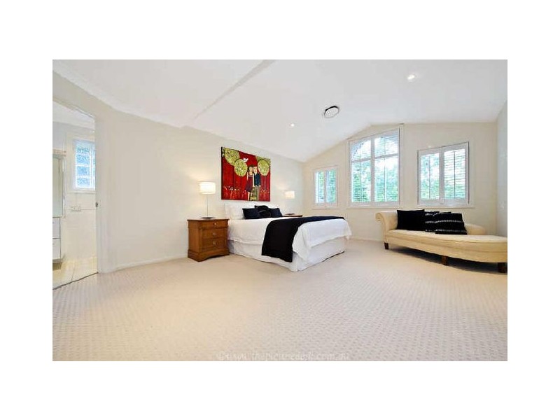 20 Yarrennan Avenue, West Pymble NSW 2073