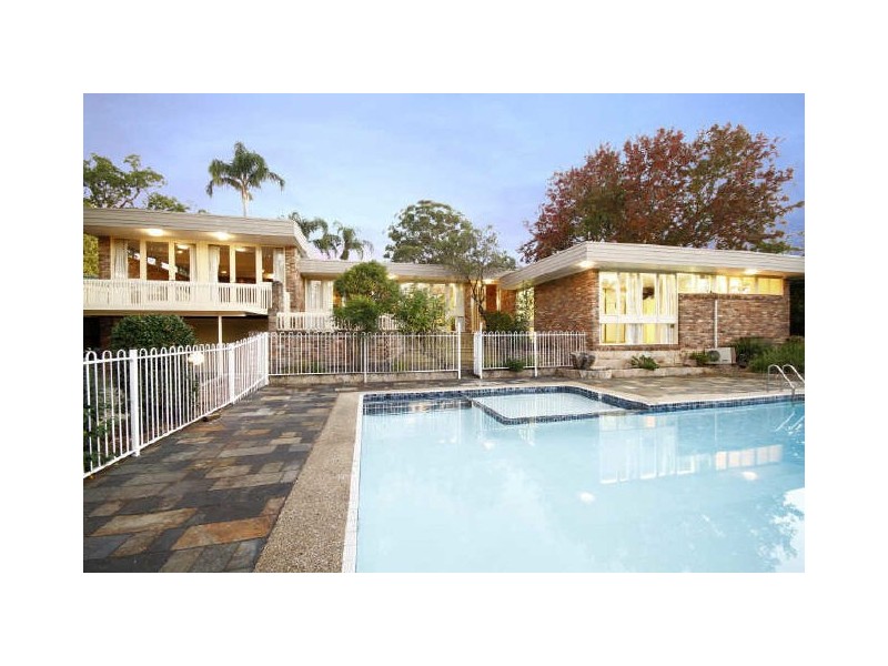 4 Brentwood Avenue, Warrawee NSW 2074