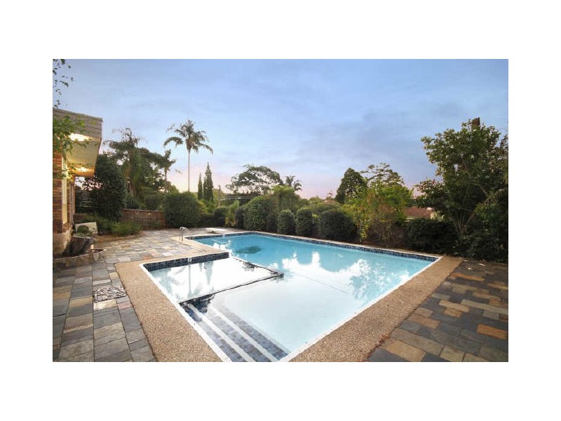 4 Brentwood Avenue, Warrawee NSW 2074