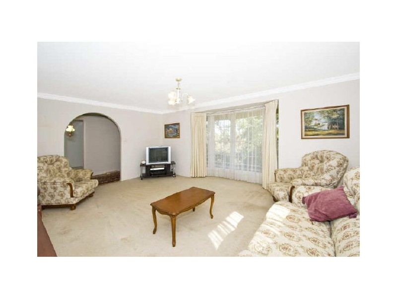 10 Taylor Avenue, Turramurra NSW 2074