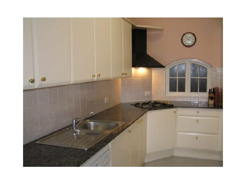 80 Livingstone Ave, Pymble NSW 2073