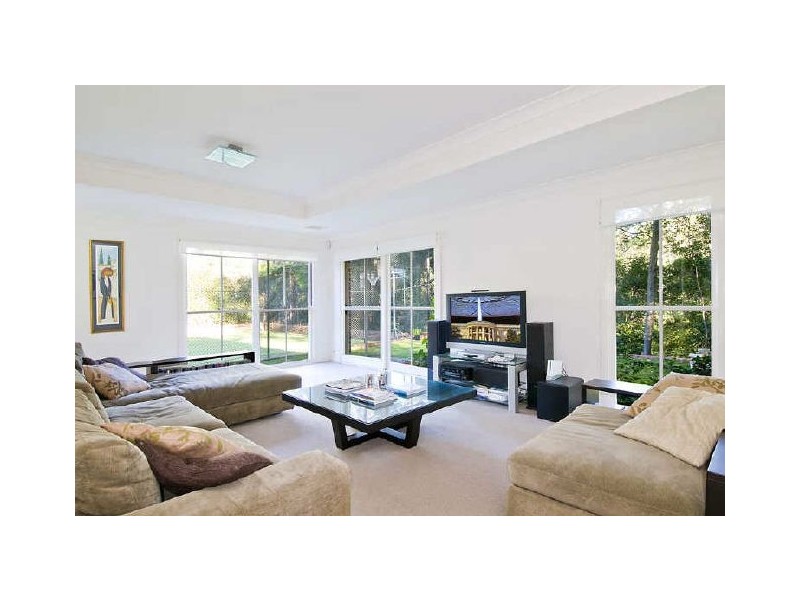 8C Lonsdale Road, Pymble NSW 2073