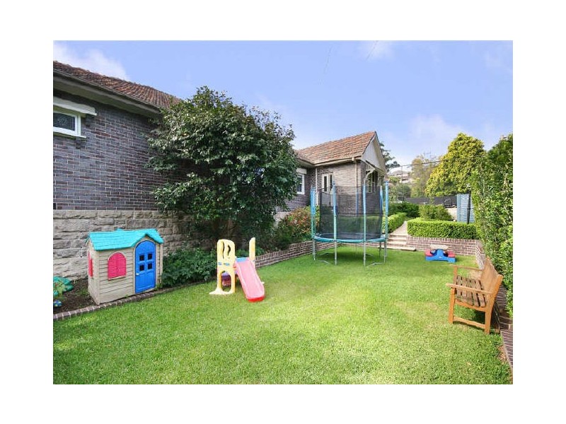 17 Ortona Road, Lindfield NSW 2070