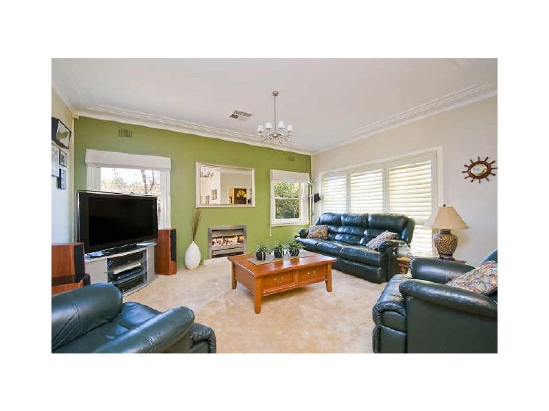 17 Victoria Avenue, West Pymble NSW 2073