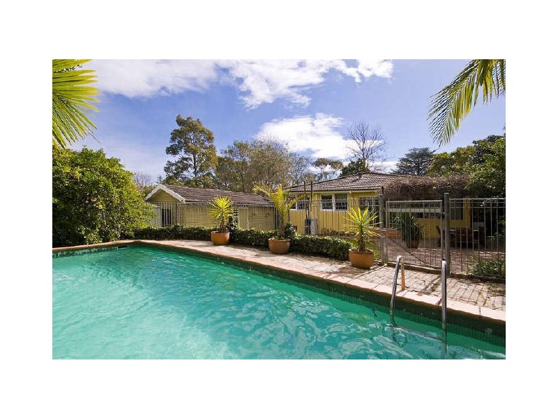 17 Victoria Avenue, West Pymble NSW 2073