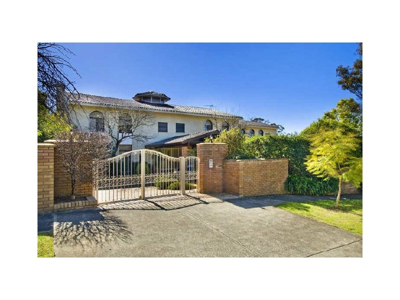 10 & 10A Locksley Street, Killara NSW 2071