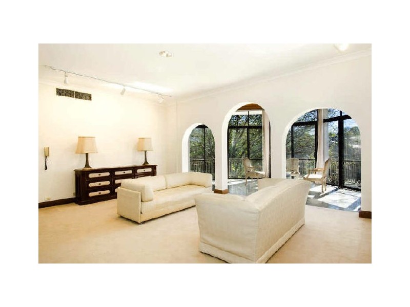 10 & 10A Locksley Street, Killara NSW 2071