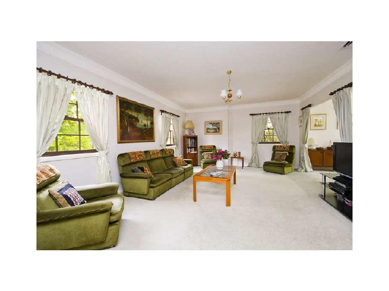 6A Riddles Lane, Pymble NSW 2073