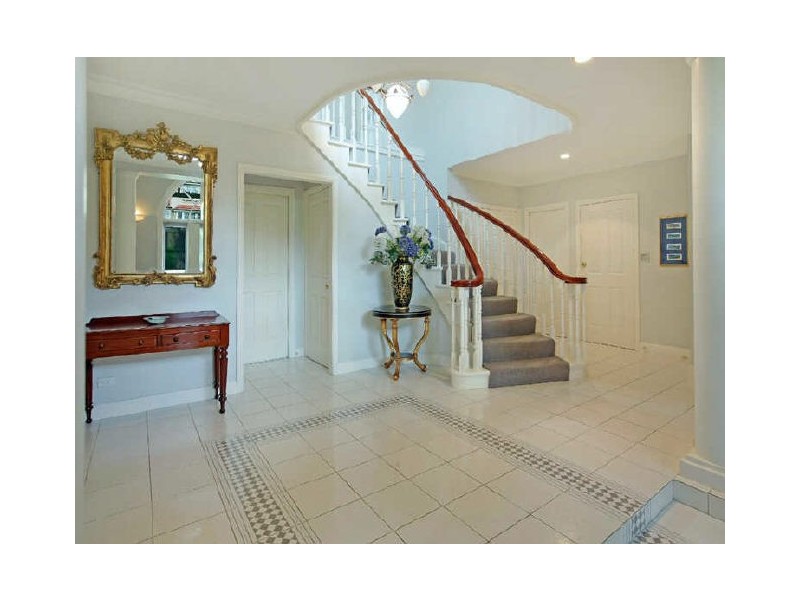 1 Greendale Avenue, Pymble NSW 2073