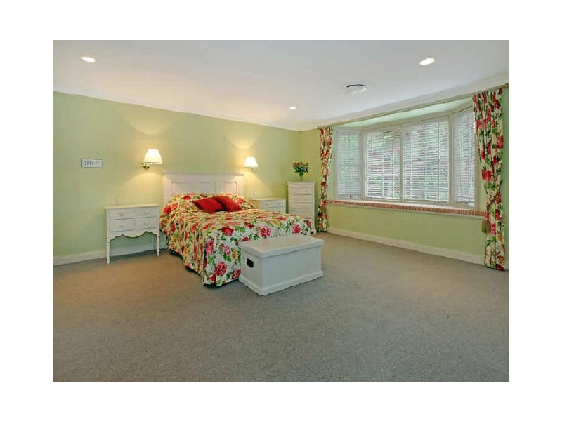 1 Greendale Avenue, Pymble NSW 2073