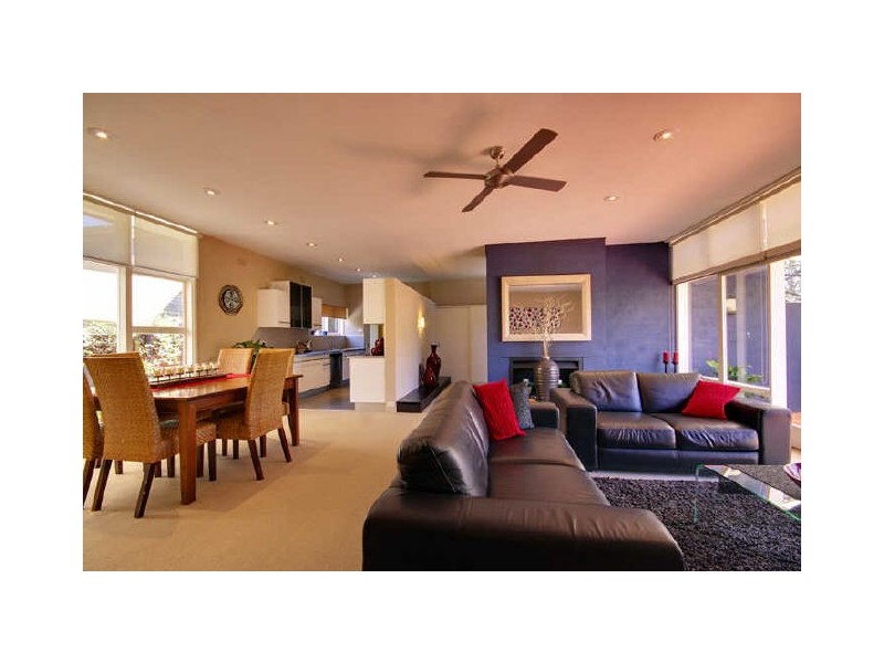 2 Kuruk Place, Turramurra NSW 2074