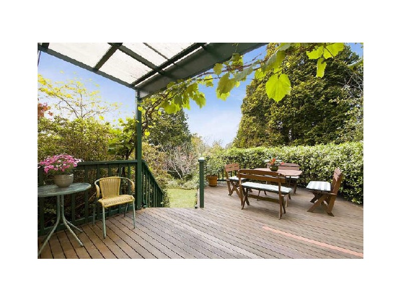 16 Shaddock Avenue, Pymble NSW 2073