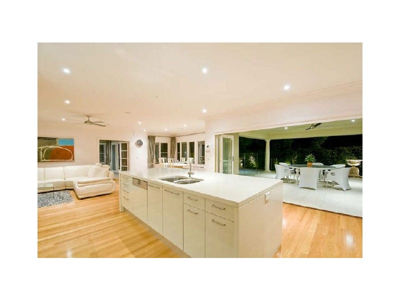 6 Davidson Avenue, Warrawee NSW 2074