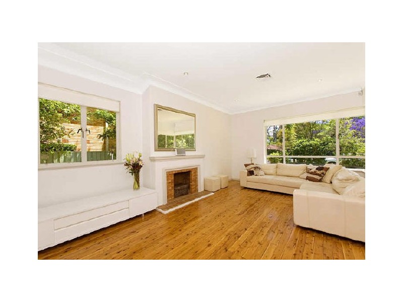 124 Livingstone Avenue, Pymble NSW 2073