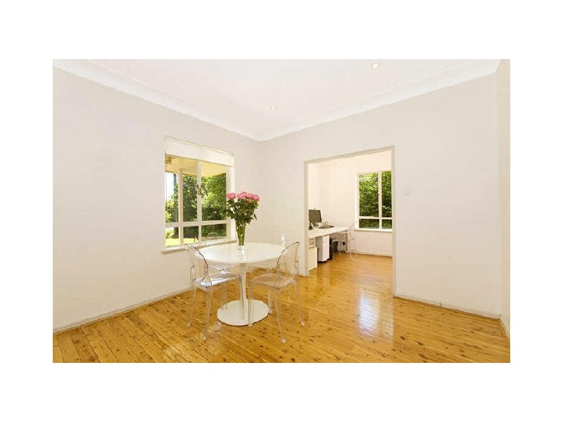 124 Livingstone Avenue, Pymble NSW 2073