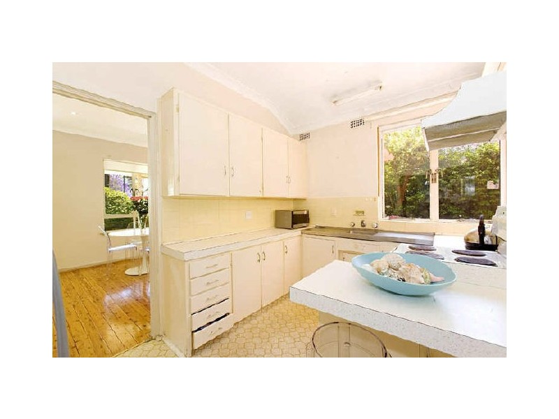 124 Livingstone Avenue, Pymble NSW 2073