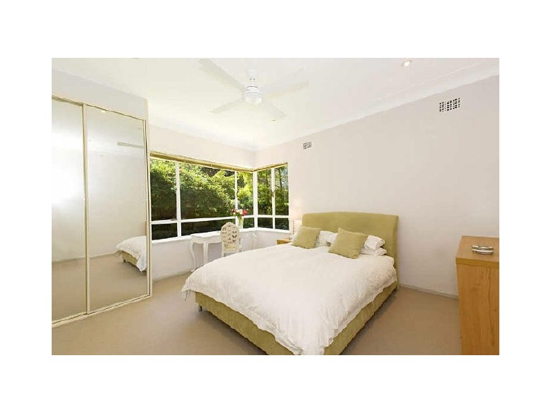 124 Livingstone Avenue, Pymble NSW 2073