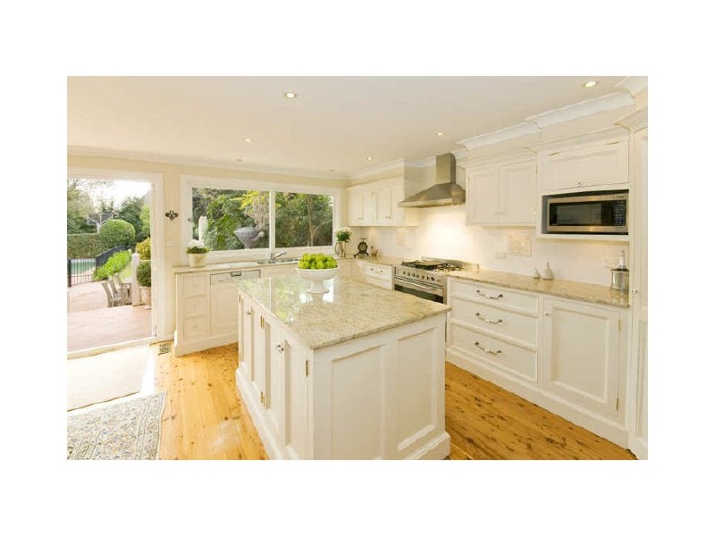 10 Nulla Nulla Street, Turramurra NSW 2074